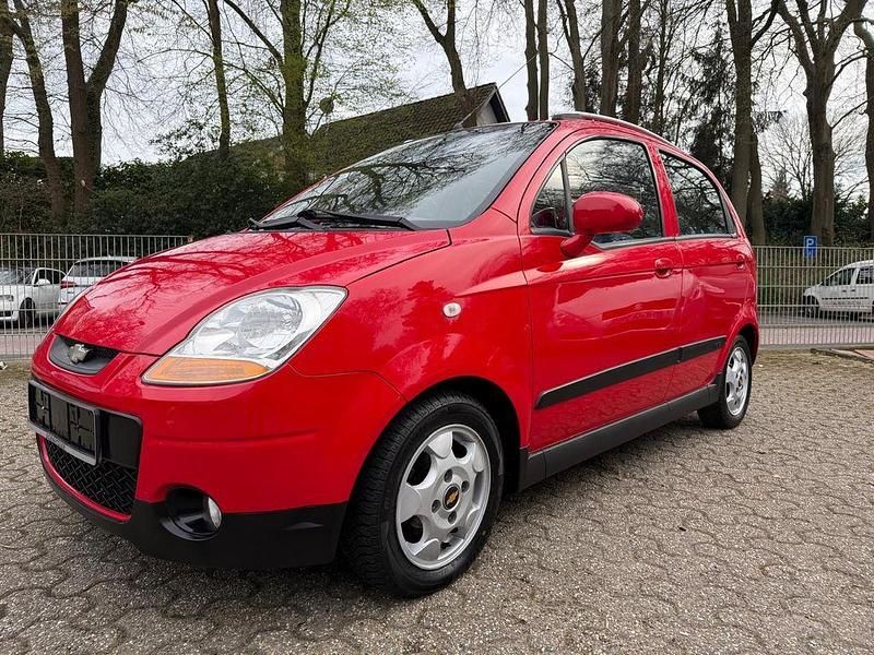 Gebraucht Chevrolet Matiz 52 PS (38 kW) 2009 Rot Kleinwagen