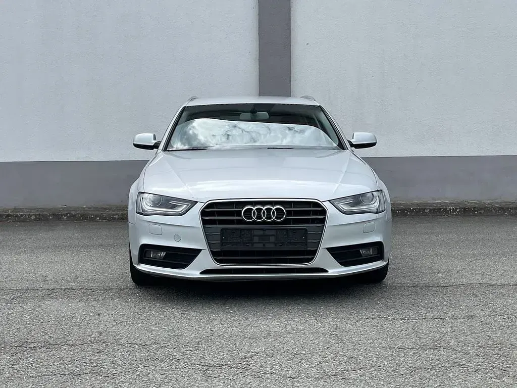 Gebraucht Audi A4 Ambition 177 PS (130 kW) 2012 Silber Kombi