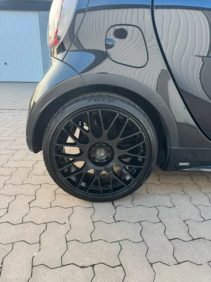 Gebraucht Smart ForTwo Cabrio Brabus 110 PS (80 kW) 2017 Schwarz Cabrio