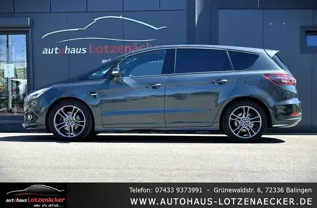 Gebraucht Ford S-MAX ST-Line 190 PS (139 kW) 2018 Grün Van / Kleinbus