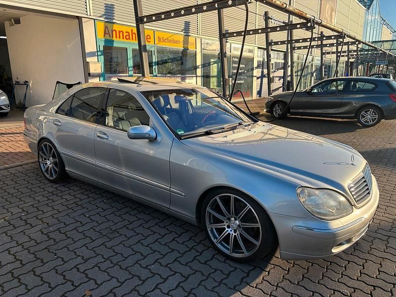 Gebraucht Mercedes S320 224 PS (164 kW) 2000 Silber Limousine