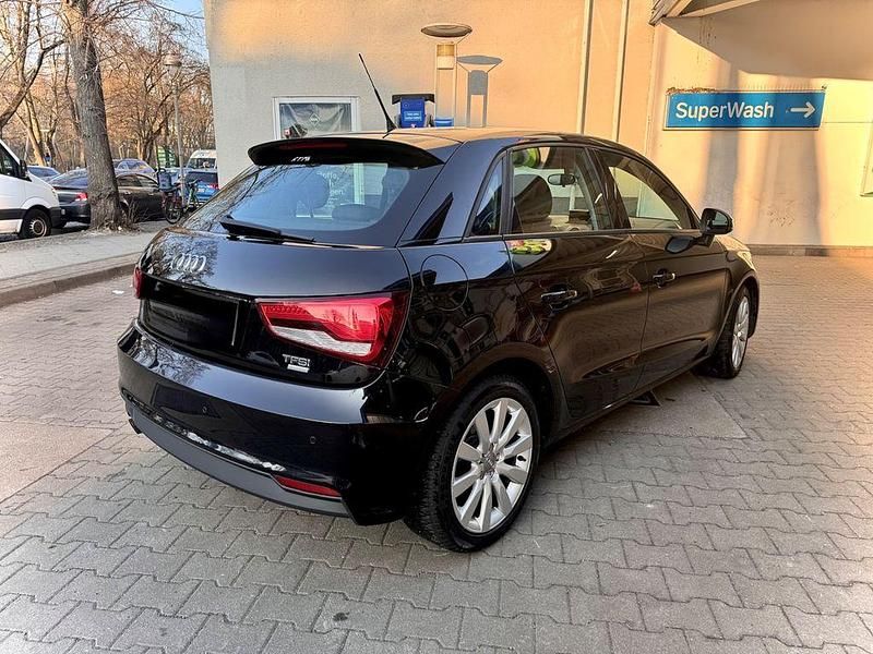 Gebraucht Audi A1 Sportback 95 PS (69 kW) 2017 Schwarz Kleinwagen