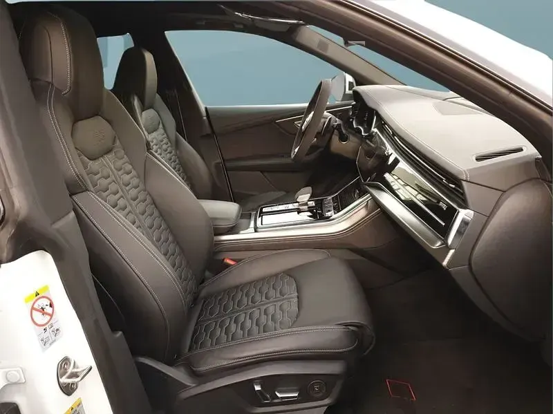 Gebraucht Audi RS Q8 600 PS (441 kW) 2024 Weiß SUV