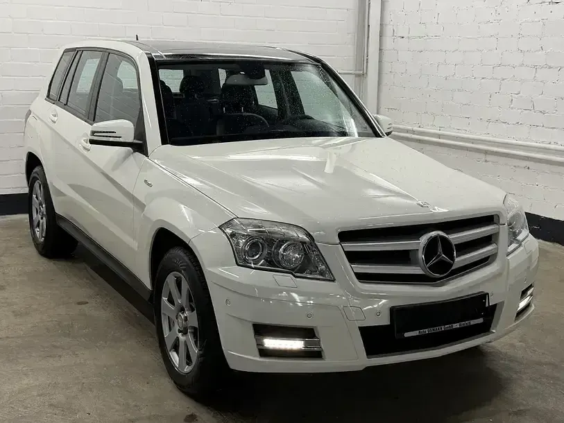 Gebraucht Mercedes GLK250 204 PS (150 kW) 2011 Weiß SUV