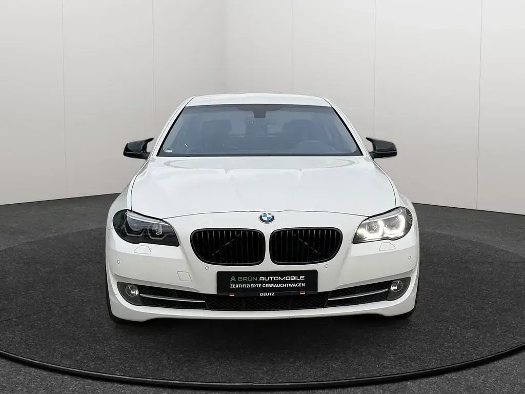 Gebraucht BMW 520 Comfort Edition 184 PS (135 kW) 2012 Weiß Limousine