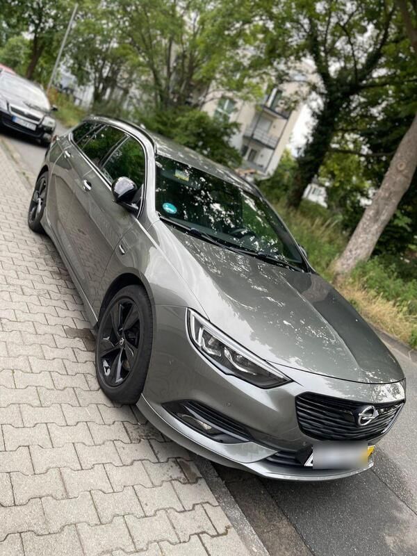 Grau Gebraucht 2018 Opel Insignia Exklusiv Kombi | 13.500 € (Fairer Preis) - Bild 1/4