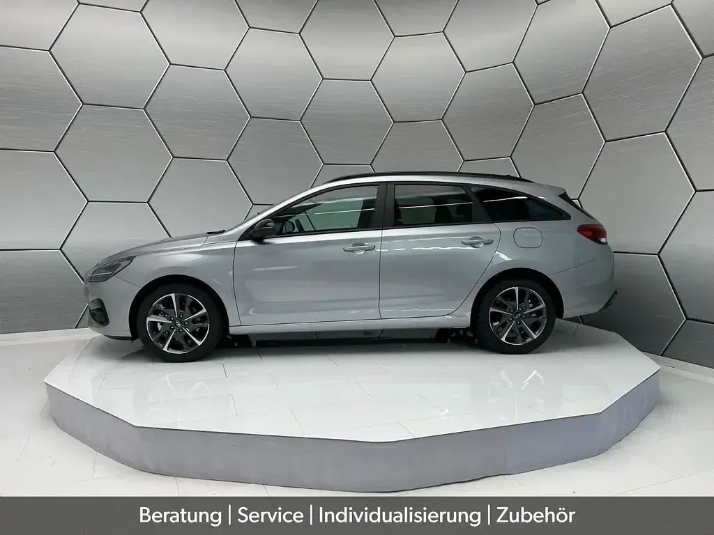 Gebraucht Hyundai i30 GO! 101 PS (74 kW) 2024 Silber Kombi