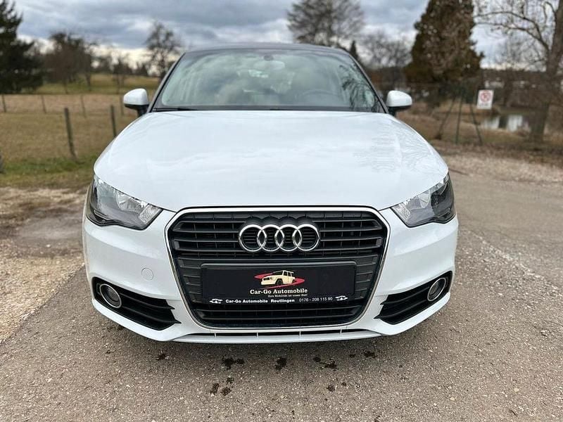 Gebraucht Audi A1 Sportback Ambiente 122 PS (89 kW) 2013 Weiß Kleinwagen