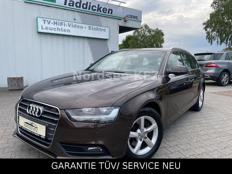 Braun Gebraucht 2012 Audi A4 Ambiente Kombi | 10.990 € (Fairer Preis) - Bild 1/4