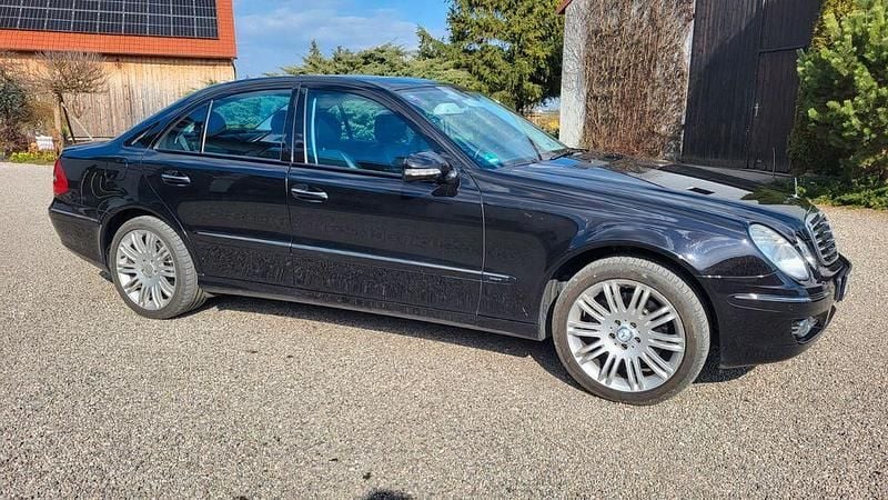 Gebraucht Mercedes 320 224 PS (164 kW) 2008 Schwarz Limousine