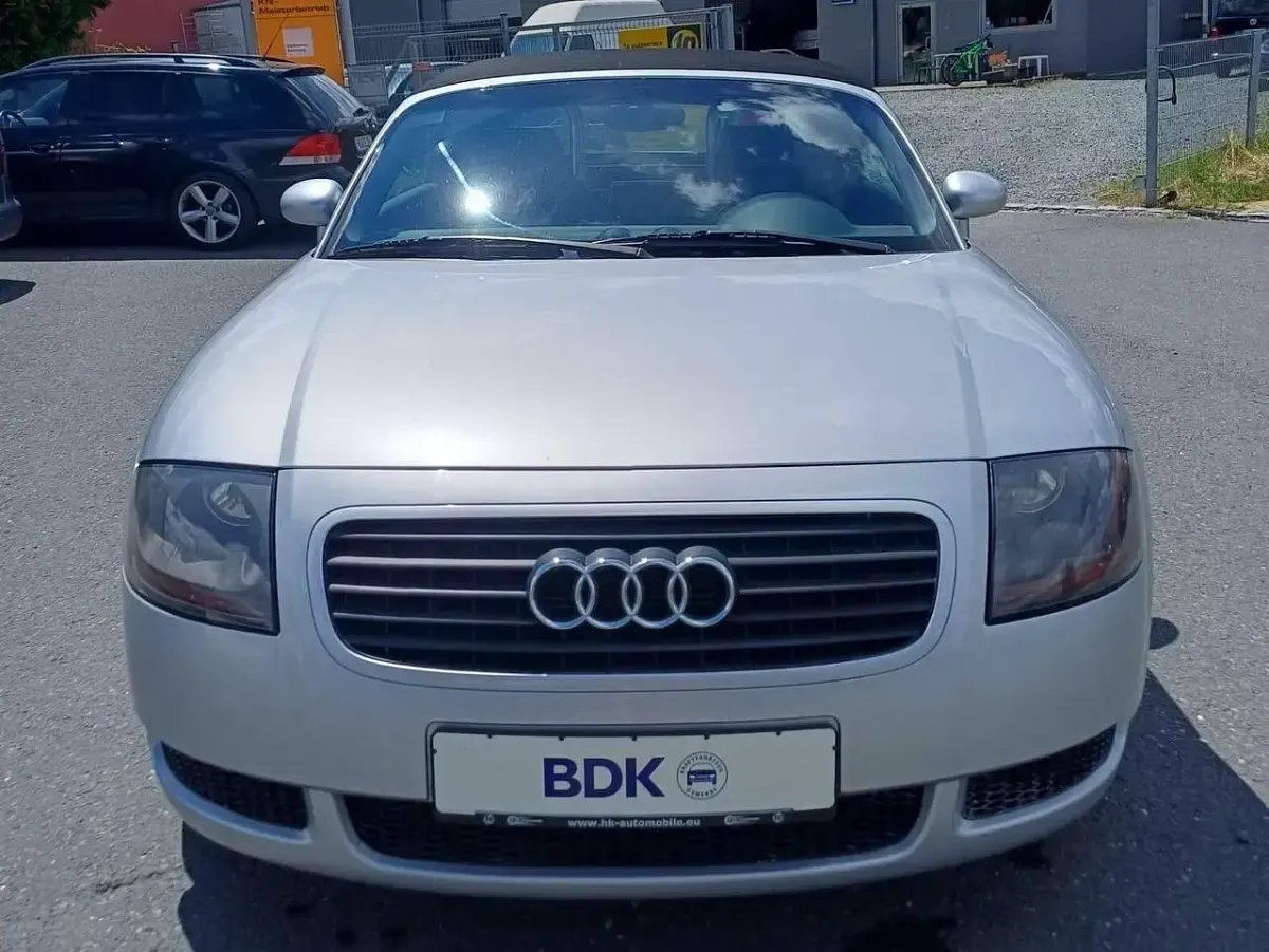 Gebraucht Audi TT Roadster 179 PS (131 kW) 2002 Silber Cabrio