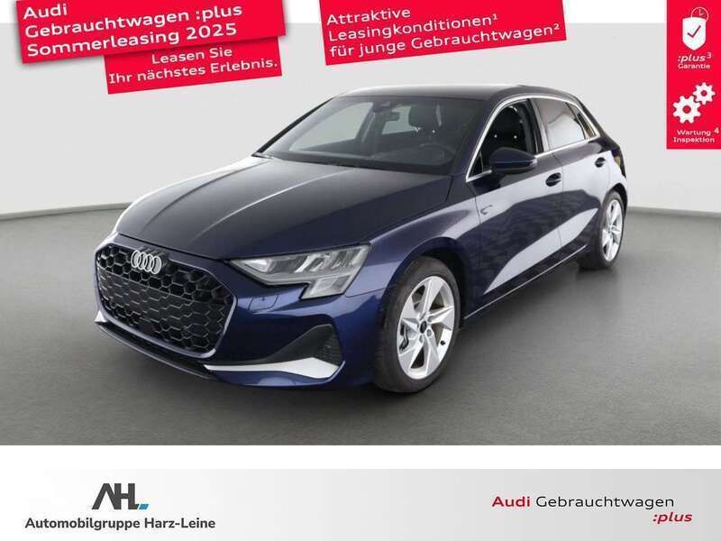 Blau Gebraucht 2024 Audi A3 Sportback Advanced Limousine | 33.740 € (Guter Preis) - Bild 1/3