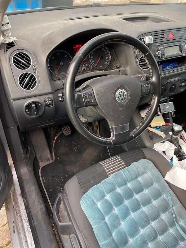 Gebraucht VW Golf VI 140 PS (102 kW) 2008 Silber Kleinwagen