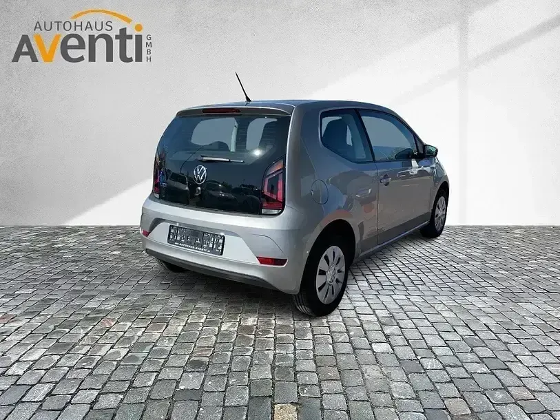 Second-hand VW up! 65 CP (47 kW) 2022 Argintiu Hatchback