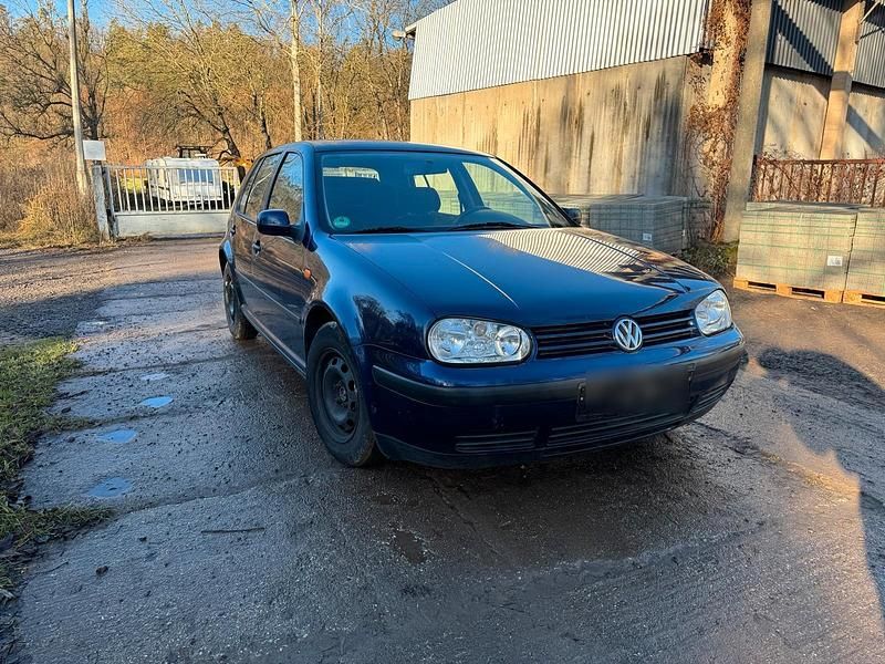 Blau Gebraucht 1999 VW Golf IV Kleinwagen | 1.995 € (Fairer Preis) - Bild 1/4
