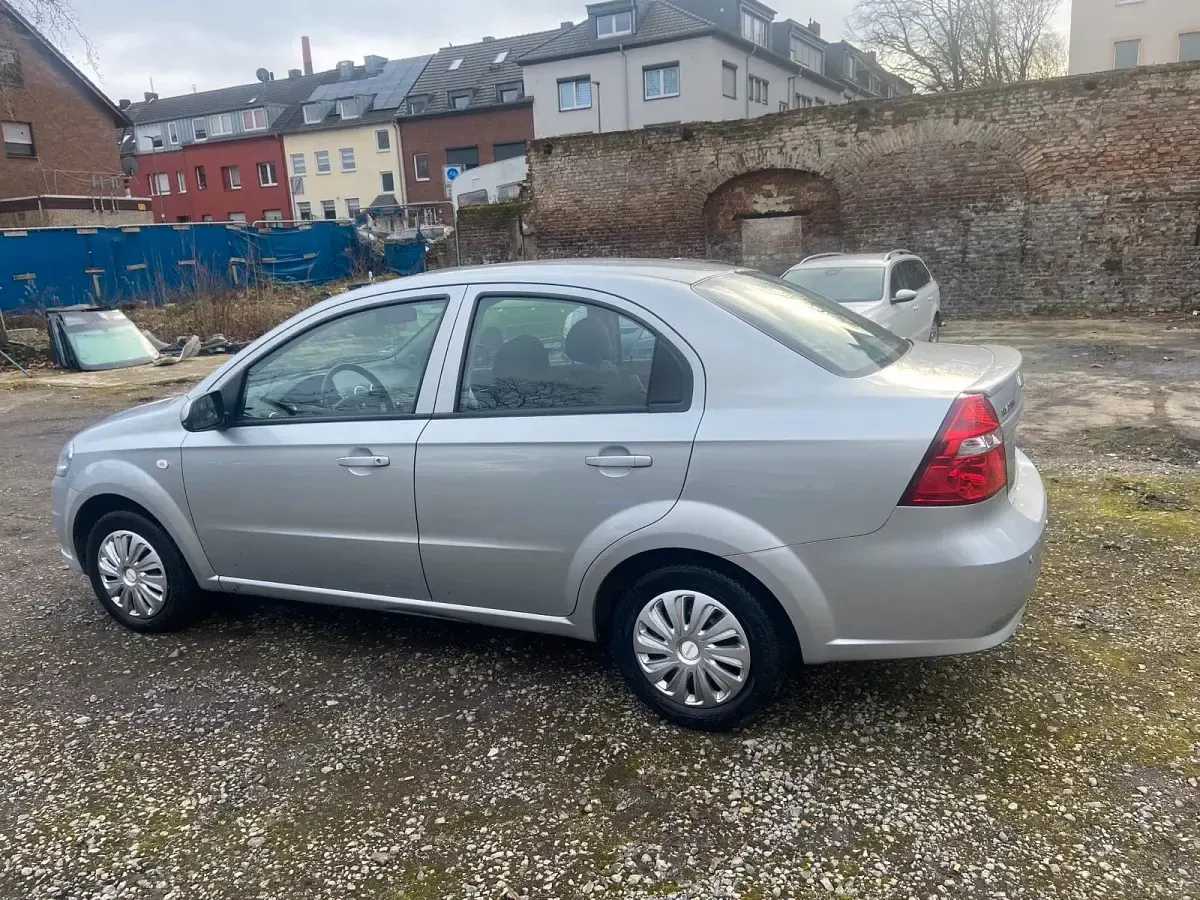 Usata Chevrolet Aveo 2011 Berlina