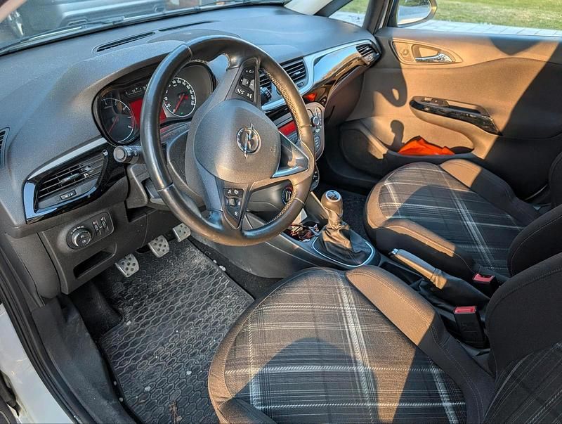 Gebraucht Opel Corsa 90 PS (66 kW) 2017 Weiß Kleinwagen