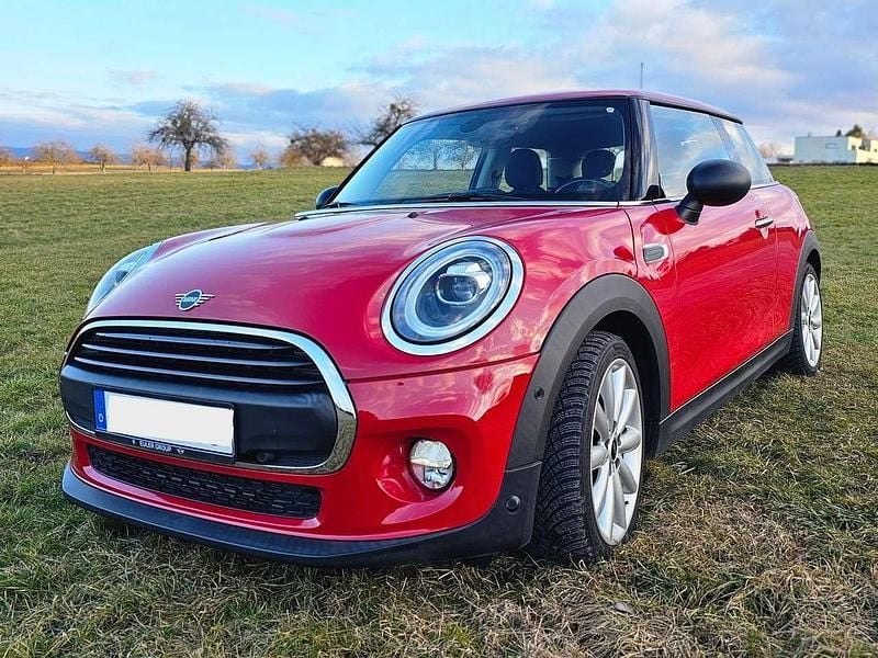 Gebraucht Mini ONE 102 PS (75 kW) 2019 Rot Kleinwagen