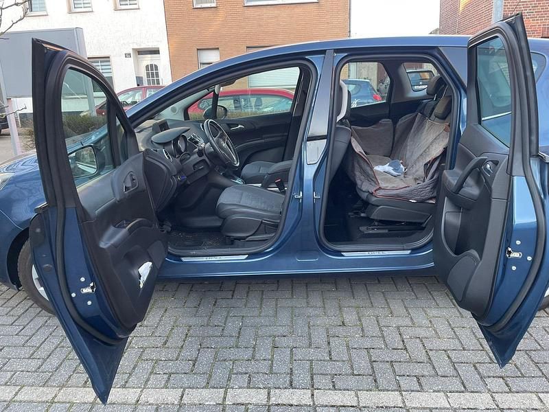 Gebraucht Opel Meriva 120 PS (88 kW) 2016 Blau Van / Kleinbus