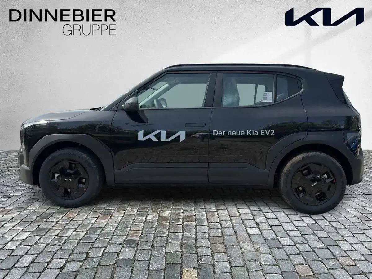 Neu Kia EV2 Air 108 kW (147 PS) 2026 Schwarz (metallic) SUV