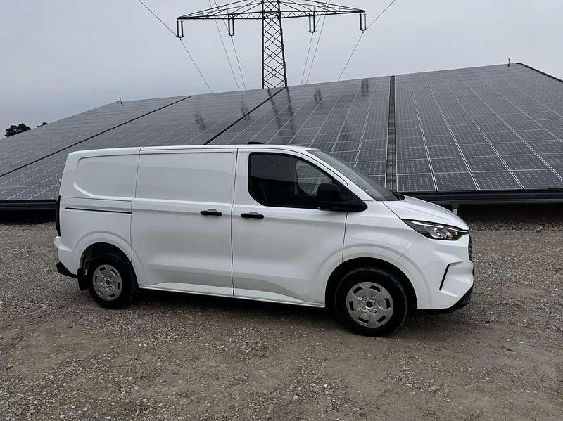Gebraucht Ford Transit Custom Trend 110 PS (80 kW) 2025 Weiß Van