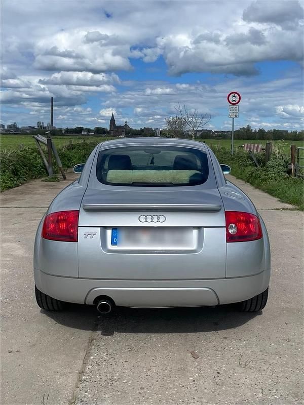 Silber Gebraucht 2000 Audi TT Coupé | 3.500 € (Guter Preis) - Bild 1/4