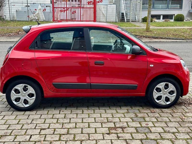 Gebraucht Renault Twingo Life 65 PS (47 kW) 2021 Rot Kleinwagen