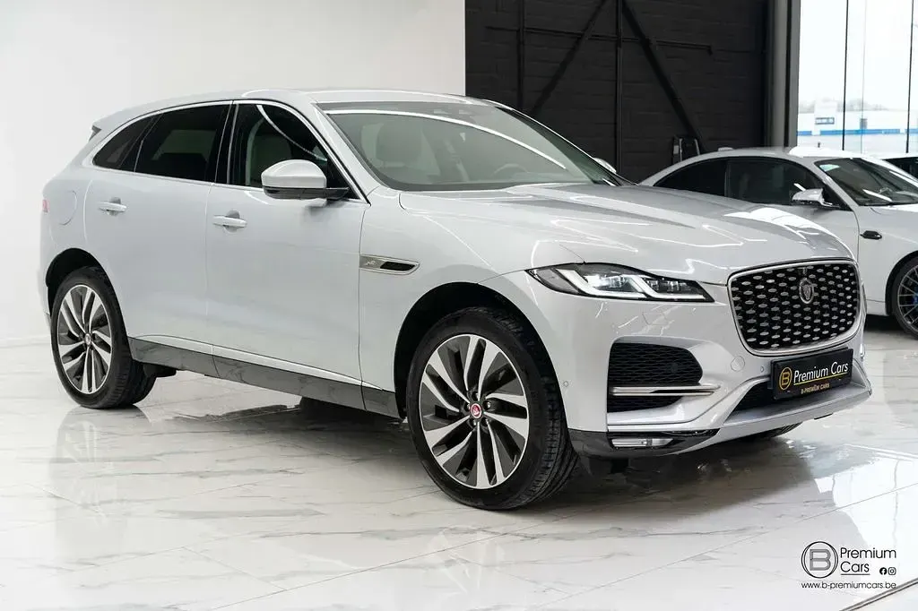 Gebraucht Jaguar F-Pace Luxury 404 PS (297 kW) 2021 Silber SUV