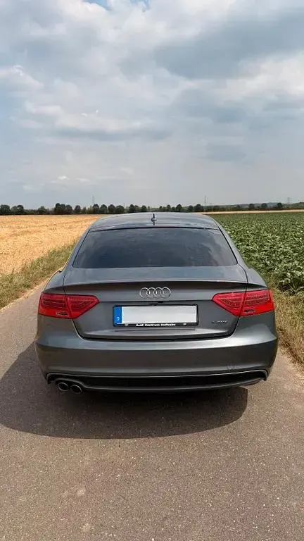 Gebraucht Audi A5 Sportback S-Line 245 PS (180 kW) 2016 Grau Kleinwagen