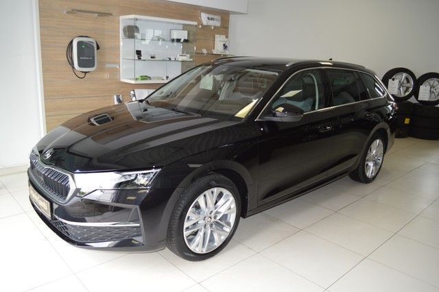 Schwarz Gebraucht 2024 Skoda Octavia Selection Kombi | 33.380 € (Guter Preis) - Bild 1/4