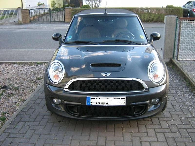 Grau Gebraucht 2013 Mini Cooper S Cabriolet Chili Cabrio | 10.450 € (Guter Preis) - Bild 1/4