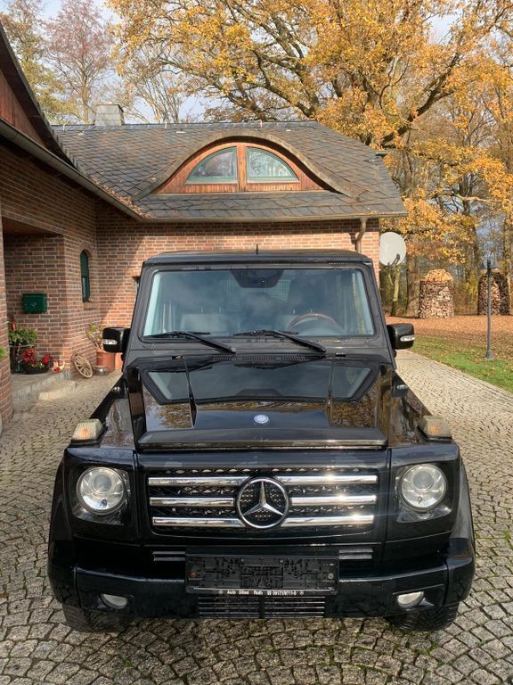 Braun Gebraucht 2011 Mercedes G350 SUV | 31.999 € (Fairer Preis) - Bild 1/4