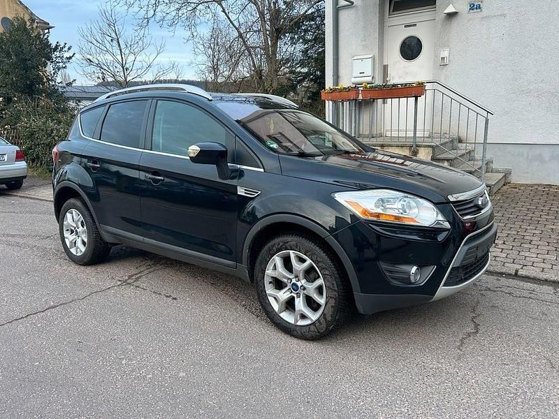 Gebraucht Ford Kuga Titanium 163 PS (119 kW) 2011 Schwarz SUV
