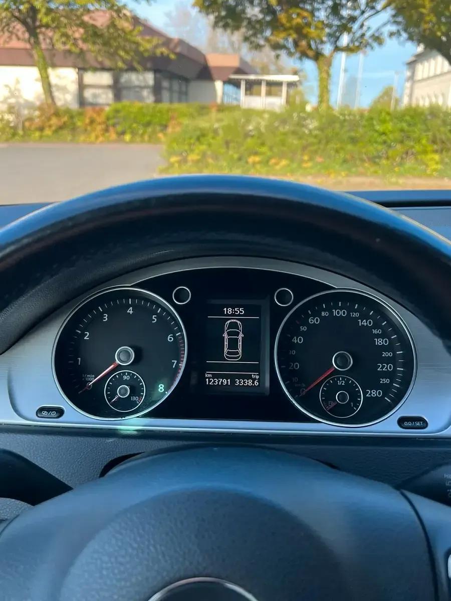 Second-hand VW CC 150 CP (110 kW) 2016 Negru Berlinǎ