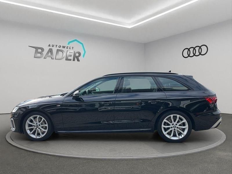 Gebraucht Audi A4 S-Line 204 PS (150 kW) 2023 Mythosschwarz metallic Kombi