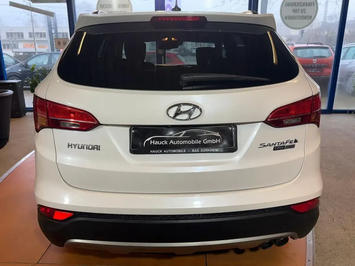 Gebraucht Hyundai Santa Fe Premium 197 PS (144 kW) 2013 Weiß SUV