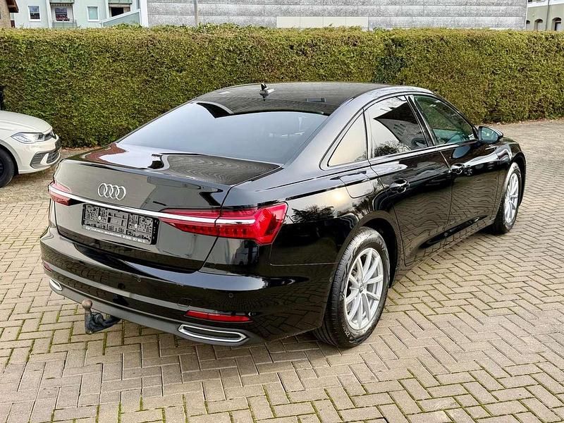 Gebraucht Audi A6 163 PS (119 kW) 2022 Brillantschwarz Limousine