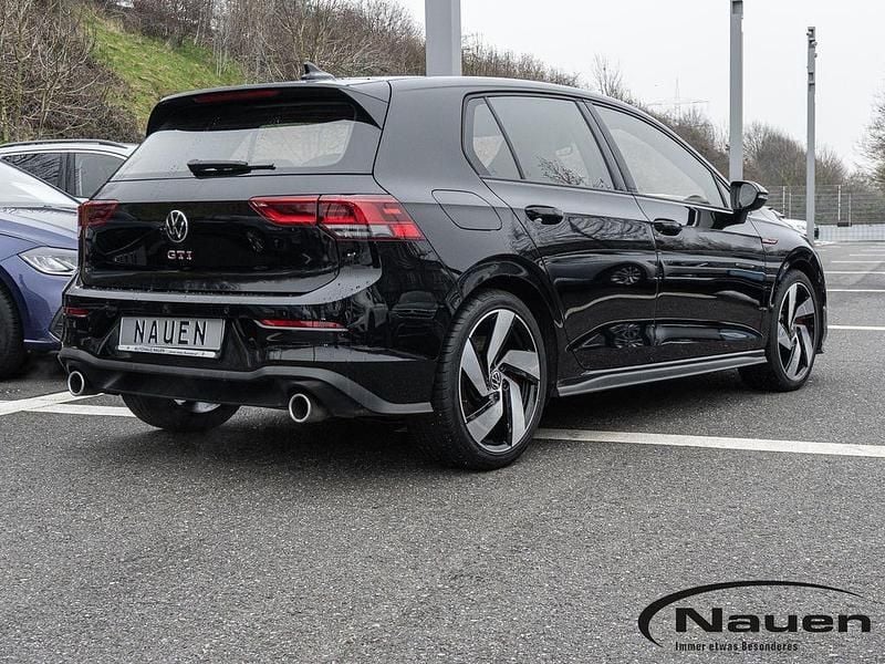 Gebraucht VW Golf VIII GTI 245 PS (180 kW) 2022 Schwarz Limousine