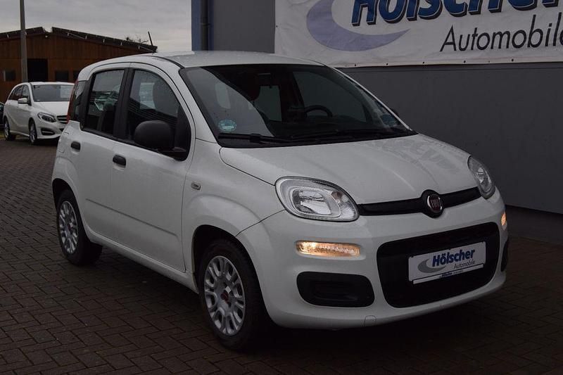 Gebraucht Fiat Panda Urban 69 PS (50 kW) 2020 Weiß Limousine