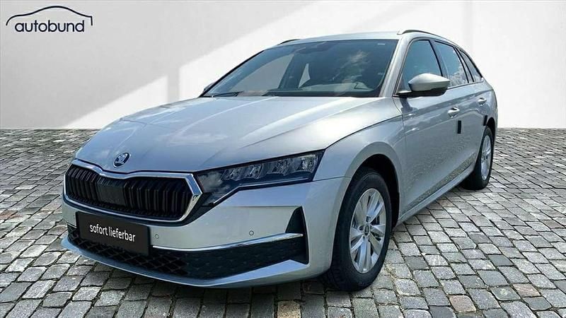 Silber / brillantsilber Neu 2025 Skoda Octavia Selection Kombi | 30.970 € (Superpreis) - Bild 1/4