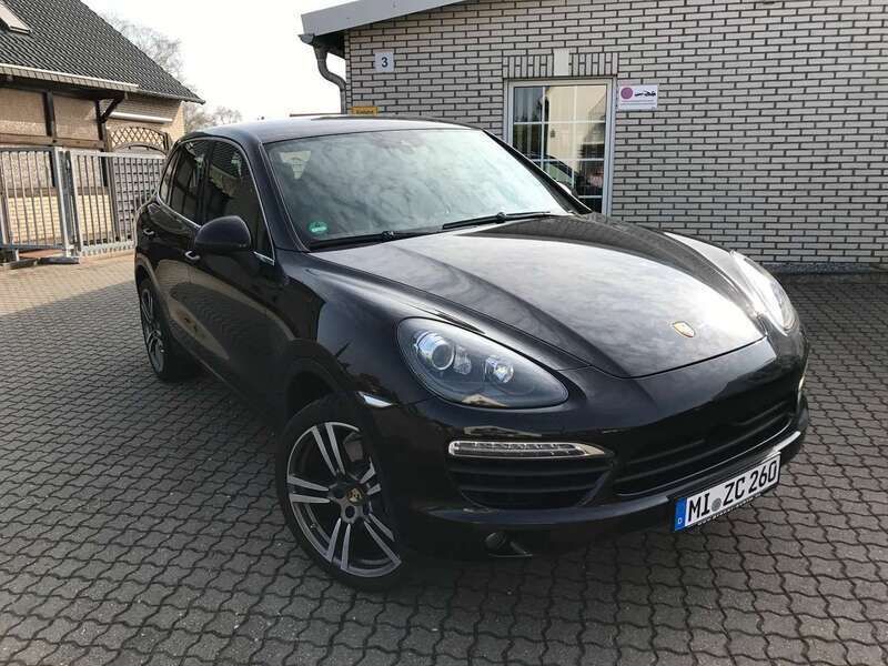 Schwarz Gebraucht 2013 Porsche Cayenne S SUV | 26.800 € - Bild 1/4