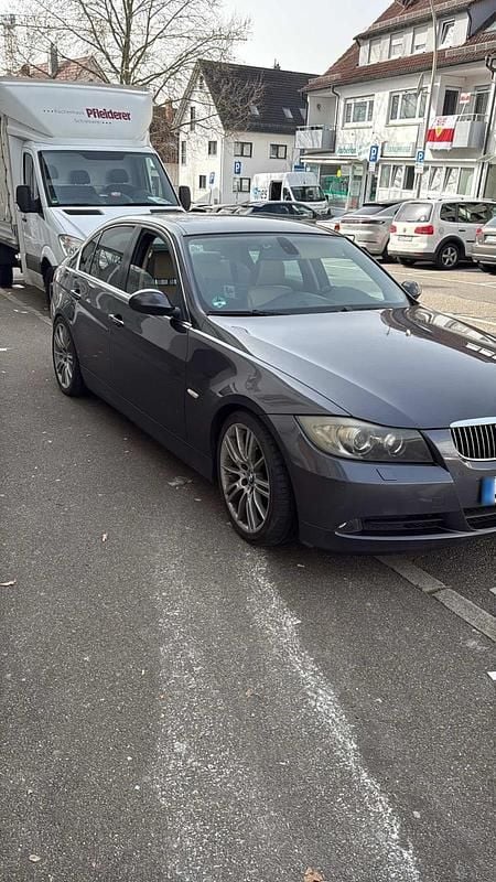 Gebraucht BMW 325 218 PS (160 kW) 2005 Grau Limousine