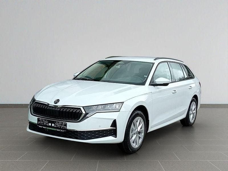Neu Skoda Octavia Selection 150 PS (110 kW) 2025 Candyweiß Kombi
