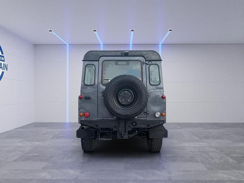 Gebraucht Land Rover Defender 122 PS (89 kW) 2003 Grau Kombi