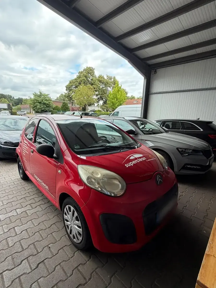 Gebraucht Citroën C1 68 PS (50 kW) 2012 Rot Kleinwagen