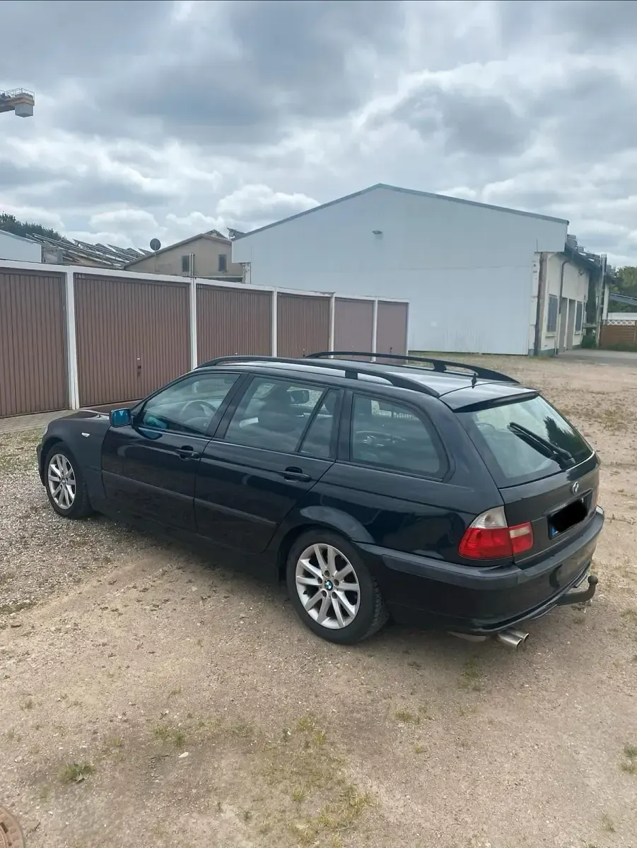 Gebraucht BMW 325 192 PS (141 kW) 2002 Schwarz Kombi