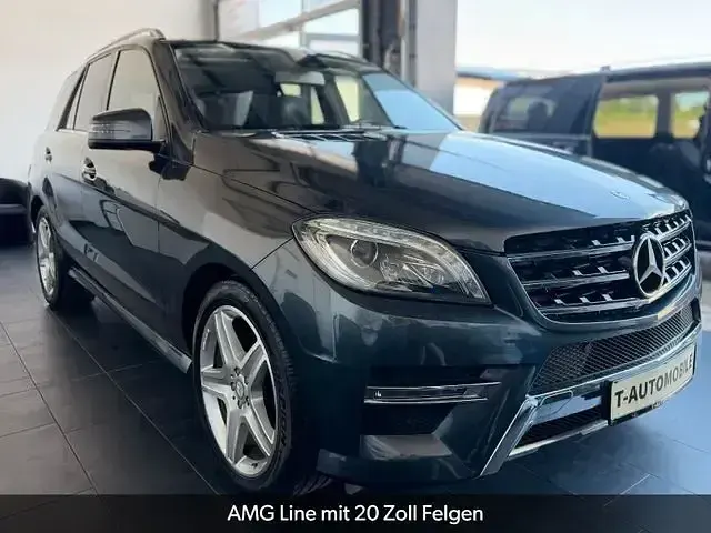 Gebraucht Mercedes ML350 AMG line 258 PS (189 kW) 2015 Grau SUV