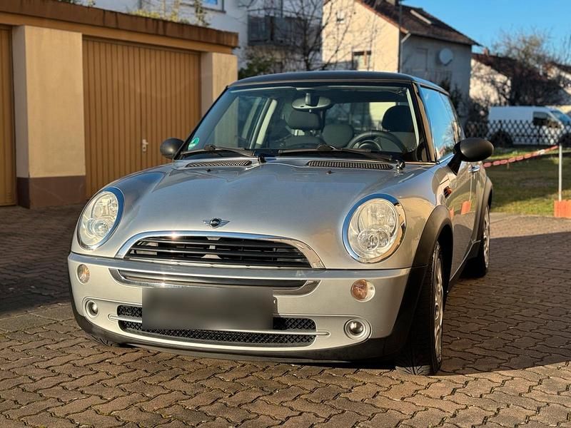 Gebraucht Mini Cooper 90 PS (66 kW) 2005 Silber Kleinwagen