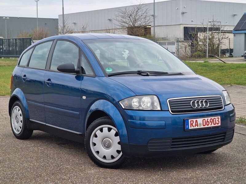 Blau Gebraucht 2005 Audi A2 Kleinwagen | 2.999 € (Superpreis) - Bild 1/4