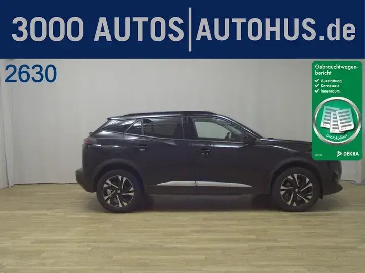 Grau Gebraucht 2021 Peugeot 2008 GTi SUV | 20.975 € (Etwas zu teuer) - Bild 1/3